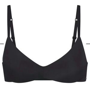 32DD SKIMS Wireless Form T-Shirt Bra 32DD Onyx